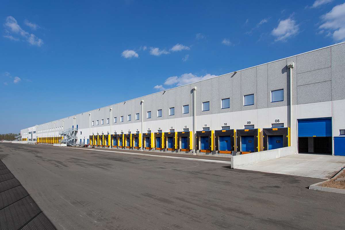 Capannone Trasporti/logistica